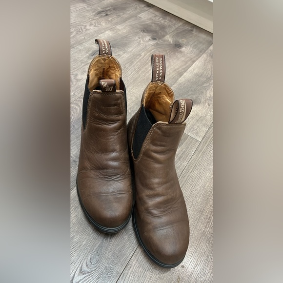 Blundstone Chelsea Heeled Boots US Women’s size 9.5 - Picture 2 of 3
